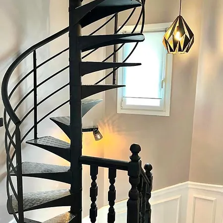 Jolie Maison Proche Des Commerces Et De La Semesterbostad Ouistreham