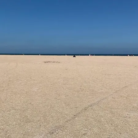 Semesterbostad Jolie Maison Proche Des Commerces Et De La